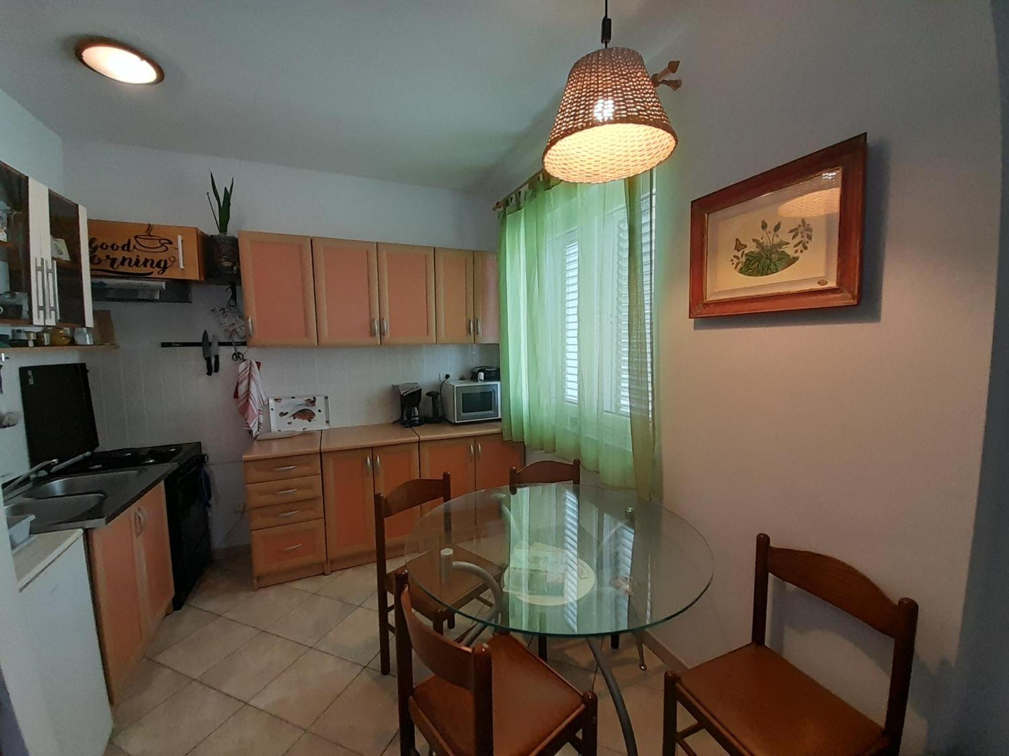 Lea Apartment *