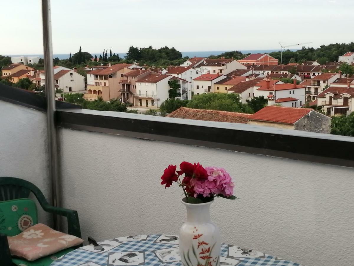 Lea Apartment *