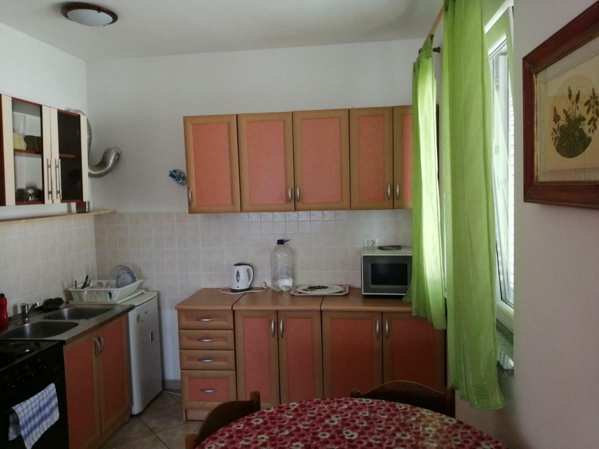 Apartment Lea *